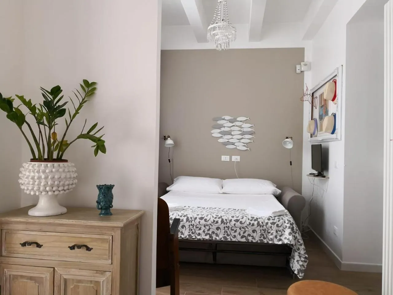 Apartmán Alla Statua Palermo 0*,